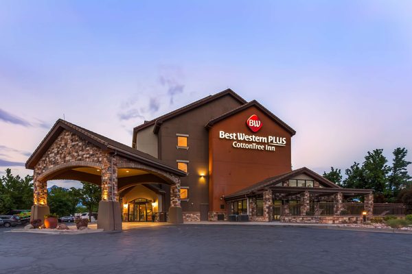 Best Western Plus CottonTree Inn — Property