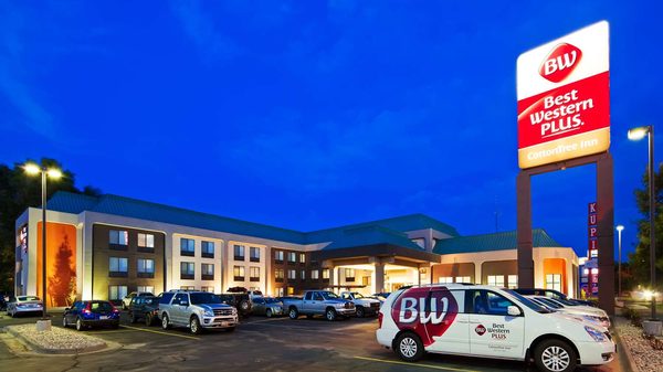 Best Western Plus CottonTree Inn — Property