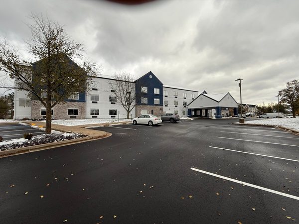 Best Western Plus Fenton — Property