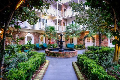 Best Western Plus French Quarter Courtyard Hotel — Property