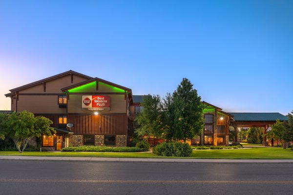 Best Western Plus Kelly Inn Suites — Property