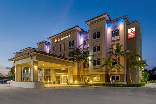 Best Western Plus Miami Airport North Hotel Suites Miami Florida — Property