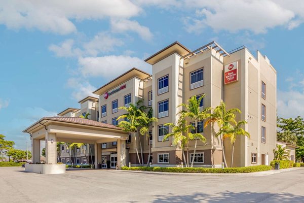 Best Western Plus Miami Airport North Hotel Suites Miami Florida — Property