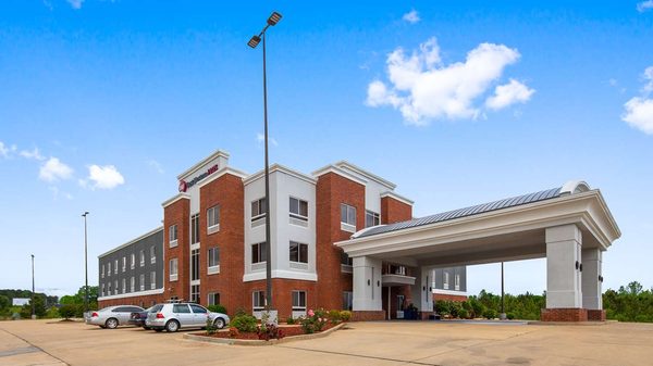 Best Western Plus Philadelphia choctaw Hotel And Suites — Property