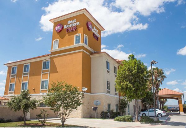 Best Western Plus San Antonio East Inn Suites — Property