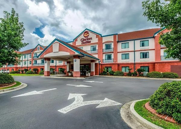 Best Western Plus Savannah Gateway — Property