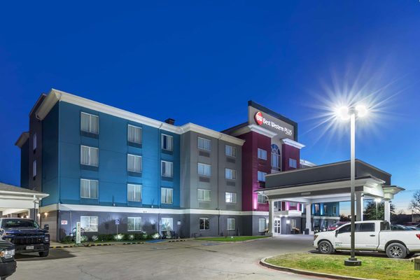 Best Western Plus Stephenville Inn — Property