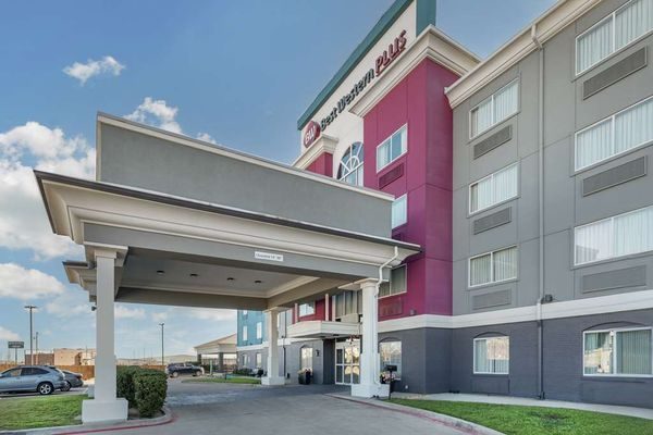 Best Western Plus Stephenville Inn — Property