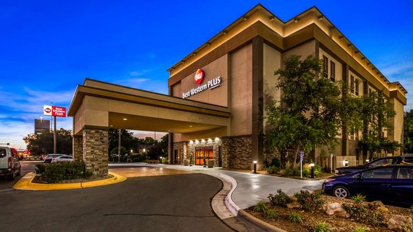 Best Western Plus Wichita West Airport Inn — Property