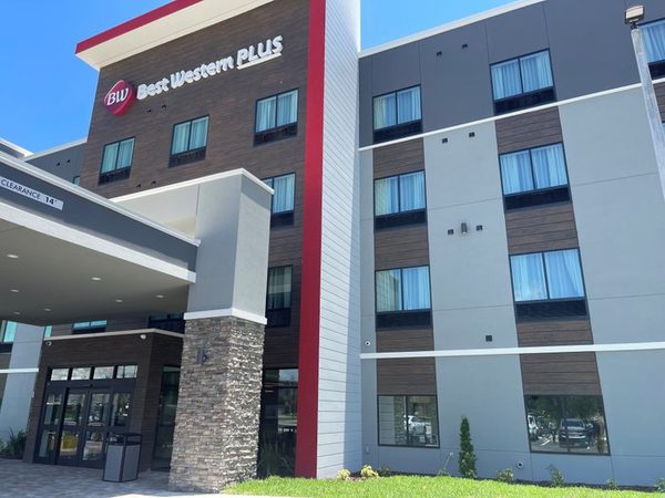 Best Western Plus Winter Haven Inn Suites Winter Haven Florida — Property