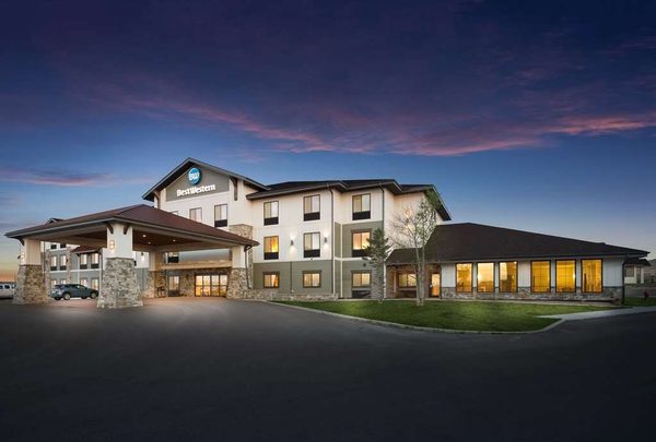 Best Western Shelby Inn Suites — Property