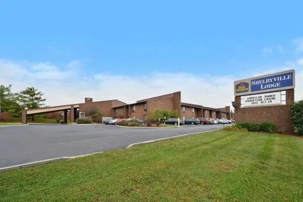 Best Western Shelbyville Lodge — Property