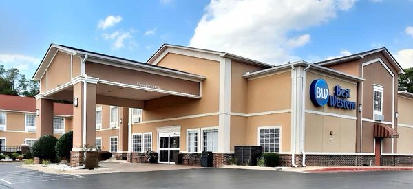 Best Western Sherwood Inn Suites — Property