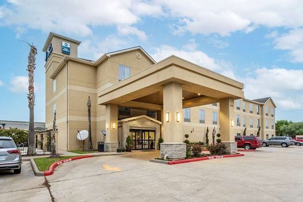 Best Western Sugarland Inn — Property