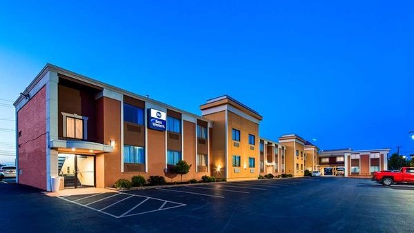 Best Western The Inn at Rochester Airport — Property