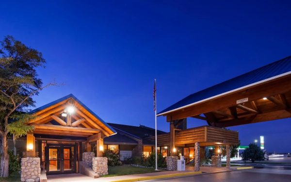 Best Western Tower West Lodge — Property