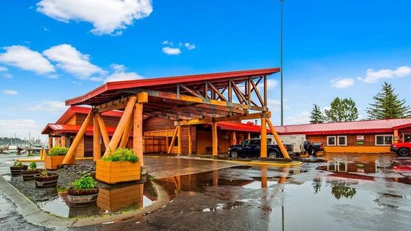 Best Western Valdez Harbor Inn — Property
