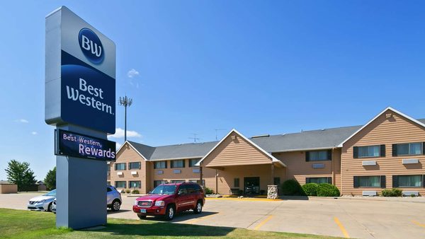 Best Western Vermillion Inn — Property