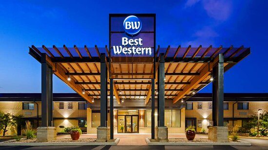 Best Western West Towne Suites Madison Wisconsin — Property