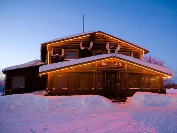 Bettles Lodge — Property