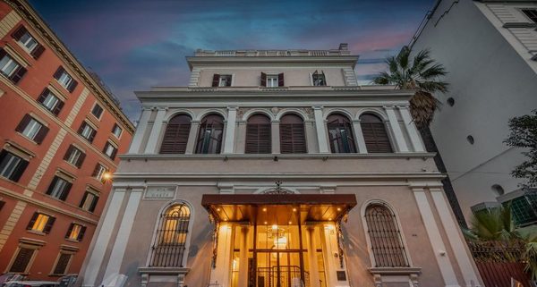 BH Hotel Roma — Property