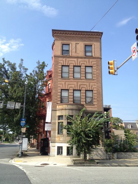 Biddle Street Inn — Property