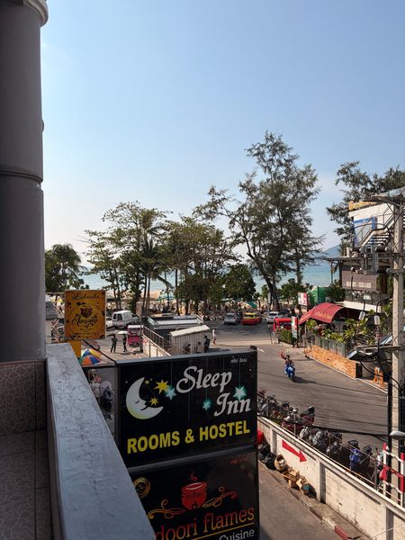 Big Boys Bed Burger Patong Beach — Property