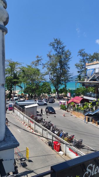 Big Boys Bed Burger Patong Beach — Property