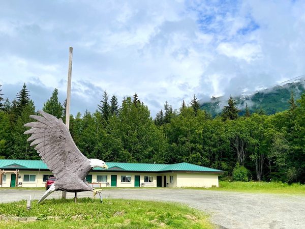 Bird Creek Motel RV Park — Property