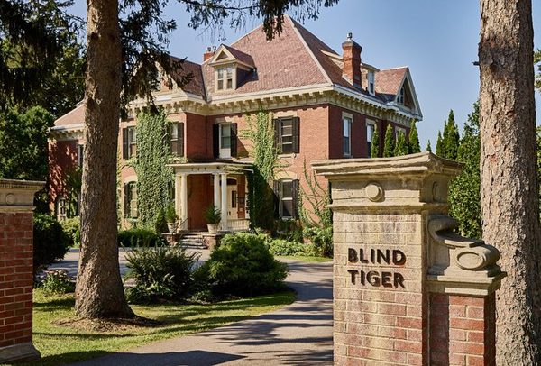 Blind Tiger Burlington — Property