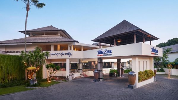 Blu Zea Resort by Double Six — Property