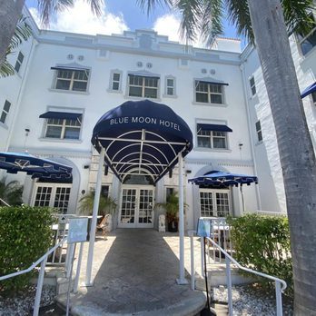 Blue Moon Hotel Miami Beach Florida — Property
