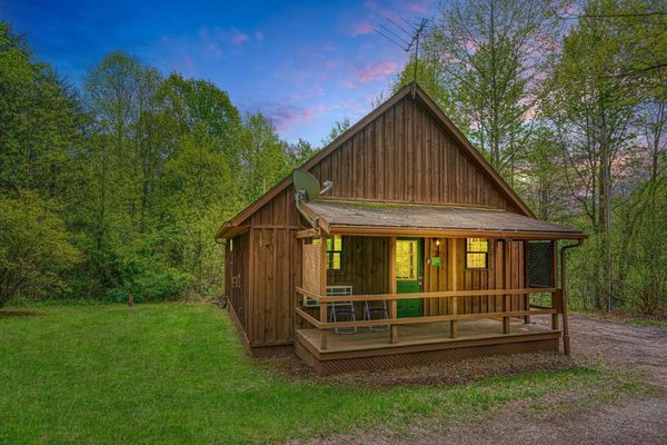 Blue Rose Cabins — Property