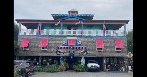 Blue Water House Bed and Breakfast — Property