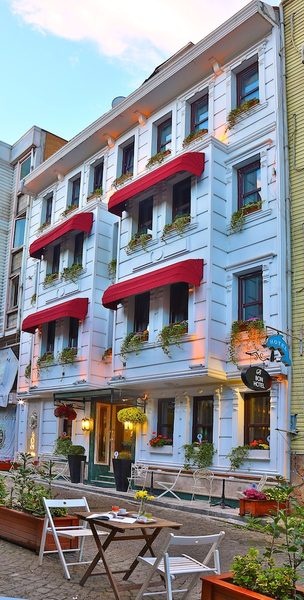 Bon Design Suite Istanbul — Property