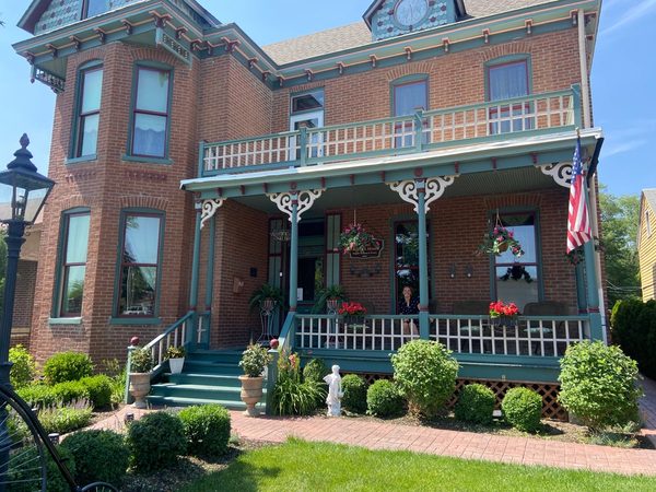 Boonville Luxury Lodging Boonville Missouri — Property