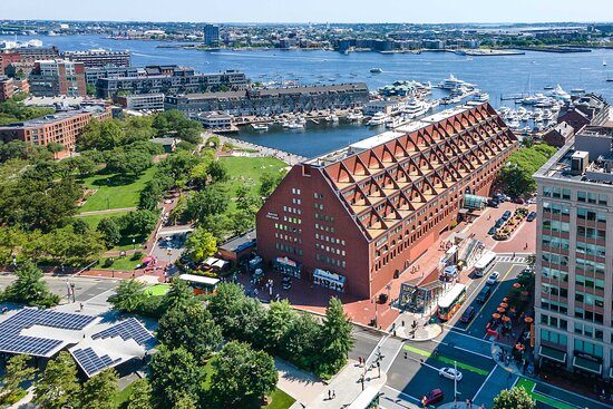 Boston Marriott Long Wharf — Property