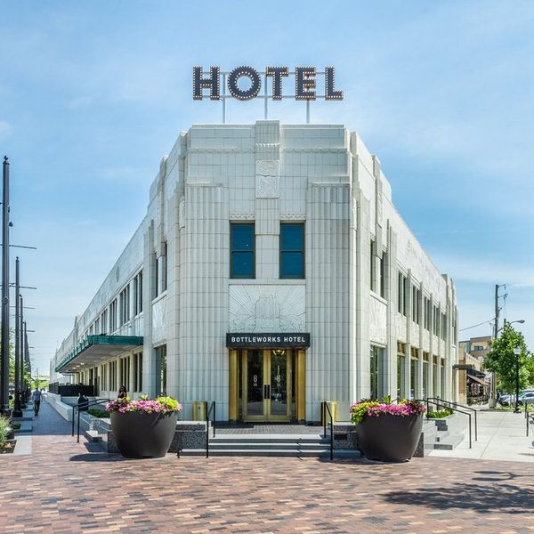 Bottleworks Hotel Indianapolis Indiana — Property