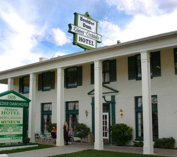 Boulder Dam Hotel Boulder City Nevada — Property