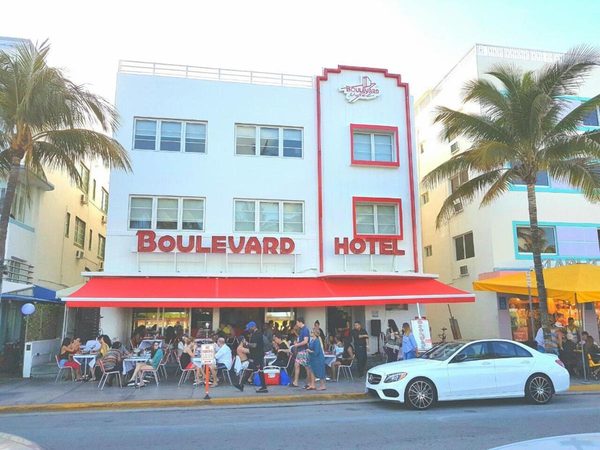 Boulevard Hotel Miami Beach Florida — Property