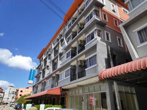 Breezotel — Property