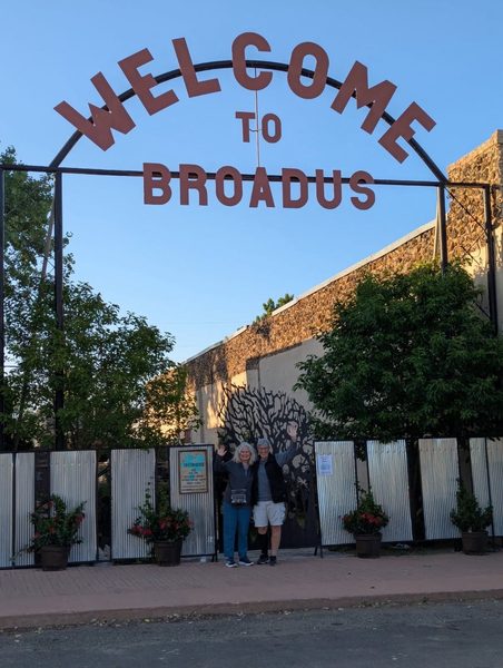 Broadus Motels — Property