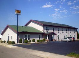 Budget Host Caribou Inn Hallock Minnesota — Property