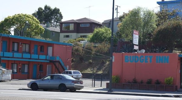Budget Inn — Property