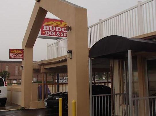 Budget Inn Suites Shoreline — Property