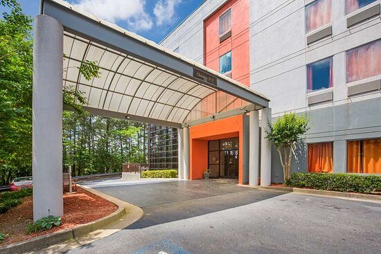 Budgetel Inns Suites Atlanta Galleria Stadium — Property