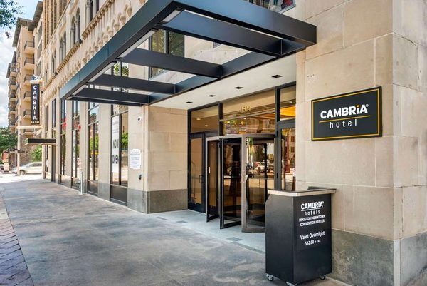 Cambria Hotel Houston Downtown Convention Center Houston Texas — Property