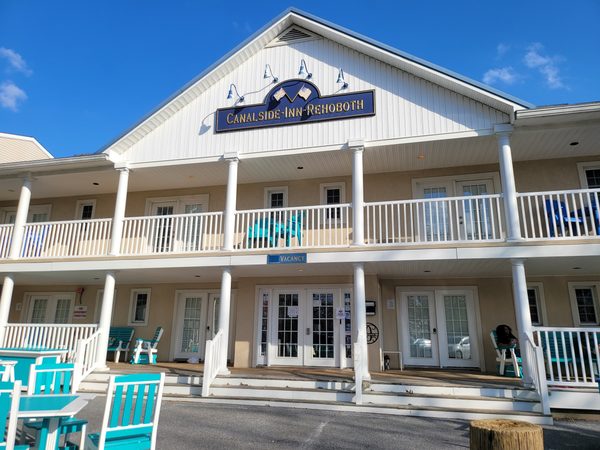 Canalside Inn — Property