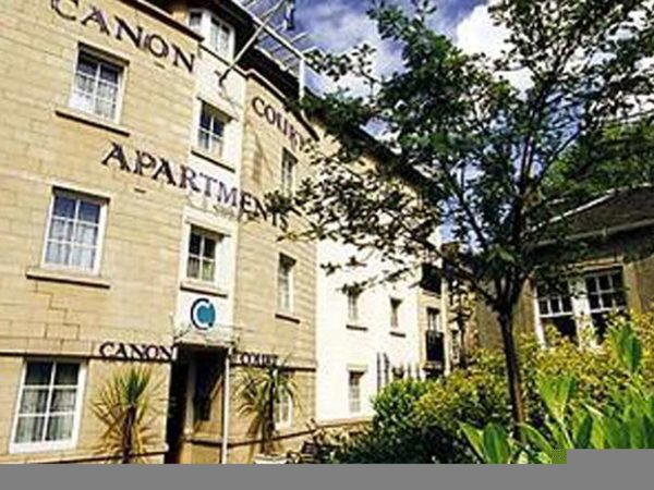 Canon Court ApartHotel — Property