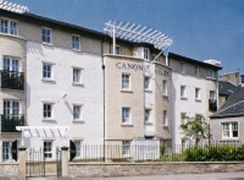 Canon Court ApartHotel — Property
